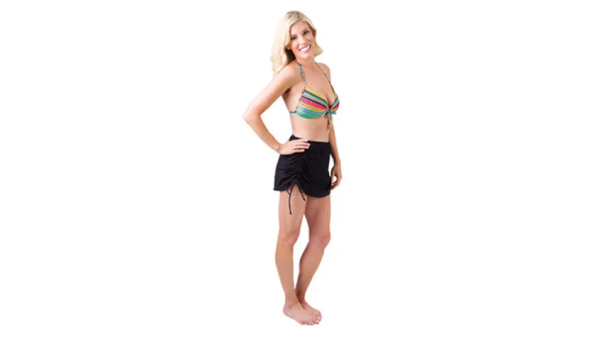 en kvinde iført en beklædningsgenstand